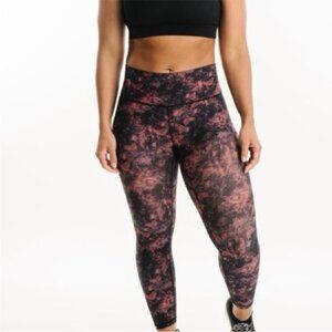 ZYIA - Leggings Red Smoky Hendrix Luxe 7/8 24" Size: M (6-8)